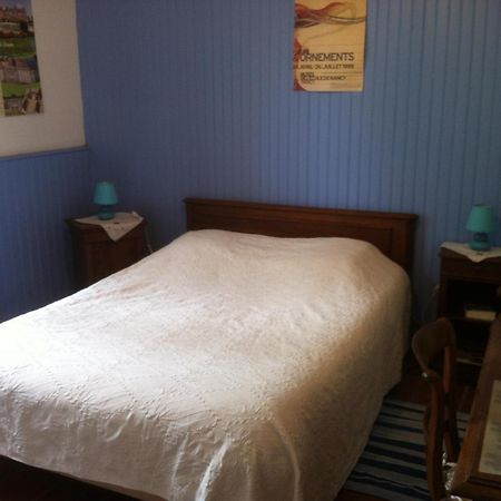 Bed and Breakfast Ferme Du Montheu Dommartin sous Amance Esterno foto