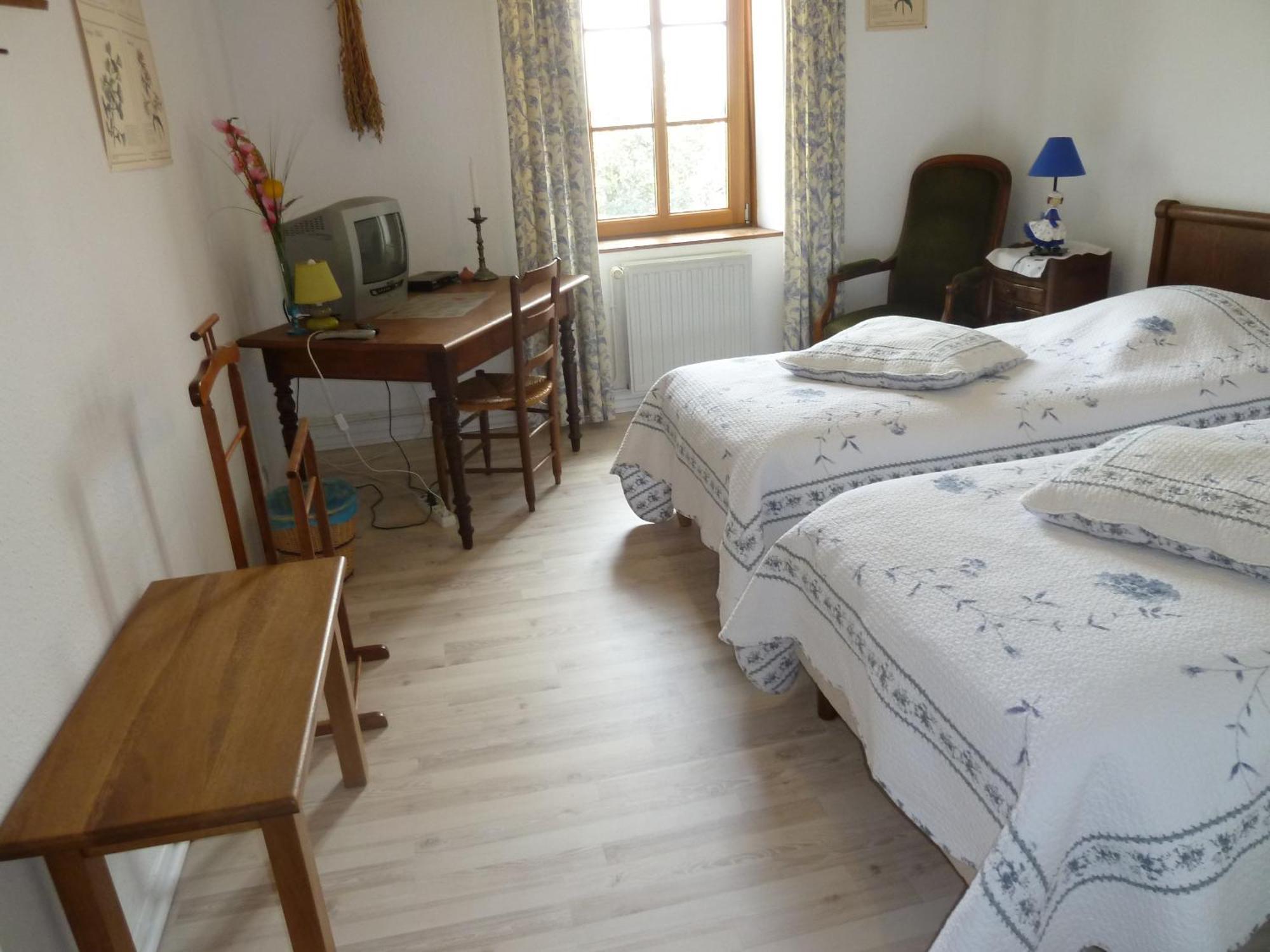 Bed and Breakfast Ferme Du Montheu Dommartin sous Amance Esterno foto
